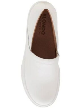 Blondo Garity Waterproof Slip On White Leather Sneaker Size 7